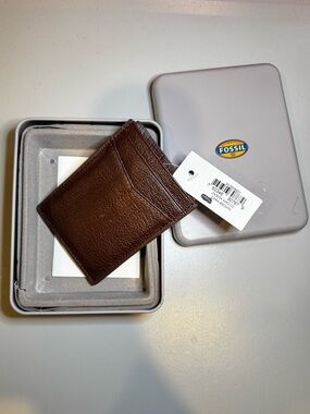 Fossil Dark Brown Leather Slim Card Holder w magnet